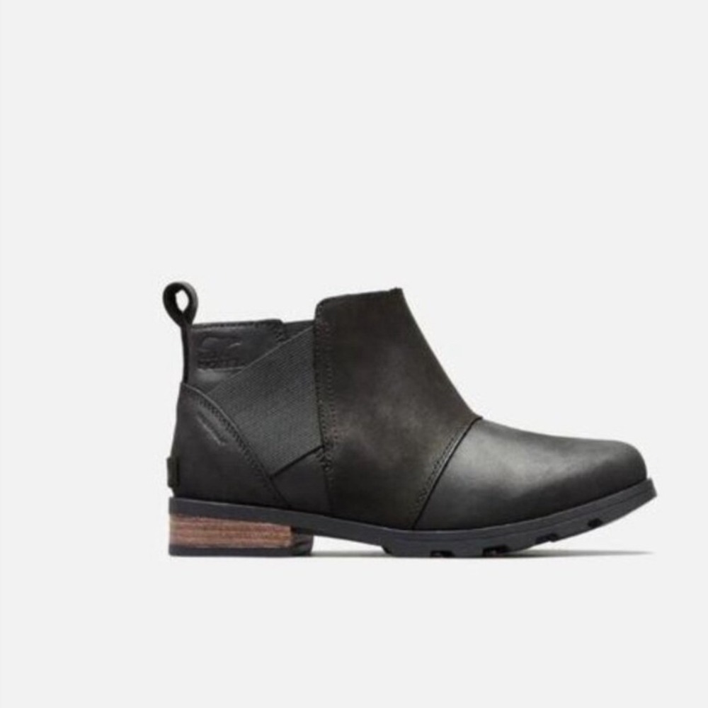 Sorel Emelie Waterproof Leather Chelsea Ankle Boots Womens 6.5 Black Good NL2671